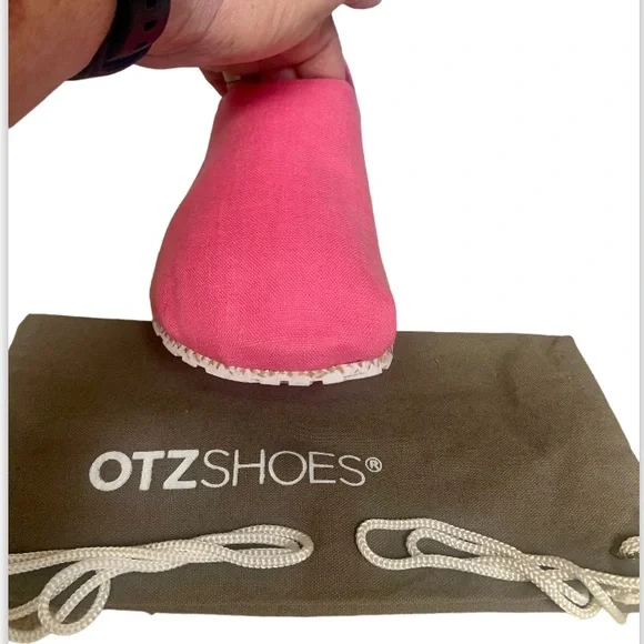 🔥NEW OTZ 300GMS UNISEX LINEN Shoes in Fuchsia (pink) NWT - Picture 6 of 16